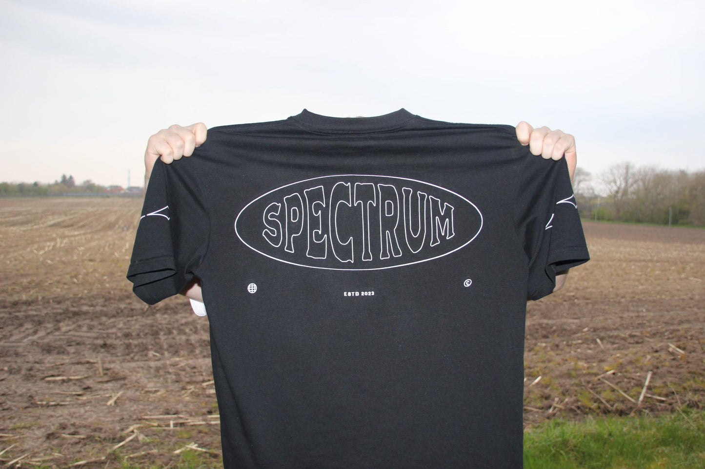 FIRST DAY OUT - SPECTRUM TEE (BLACK)